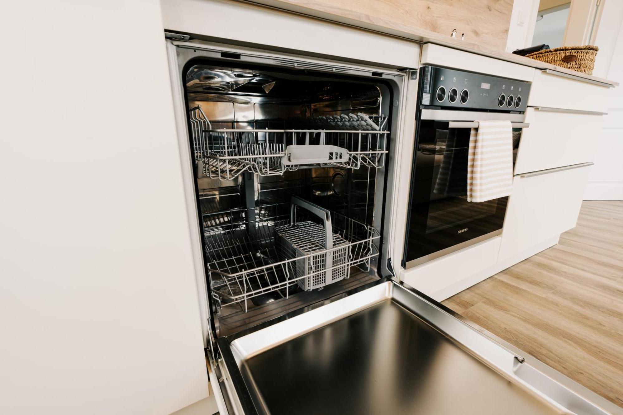 Kuesten De Diek - 4 Seitliche Deichlage, Balkon, 89qm Appartement